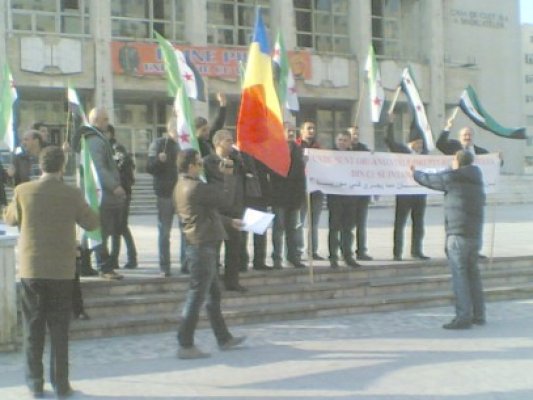 Protest al sirienilor din Constanţa: 